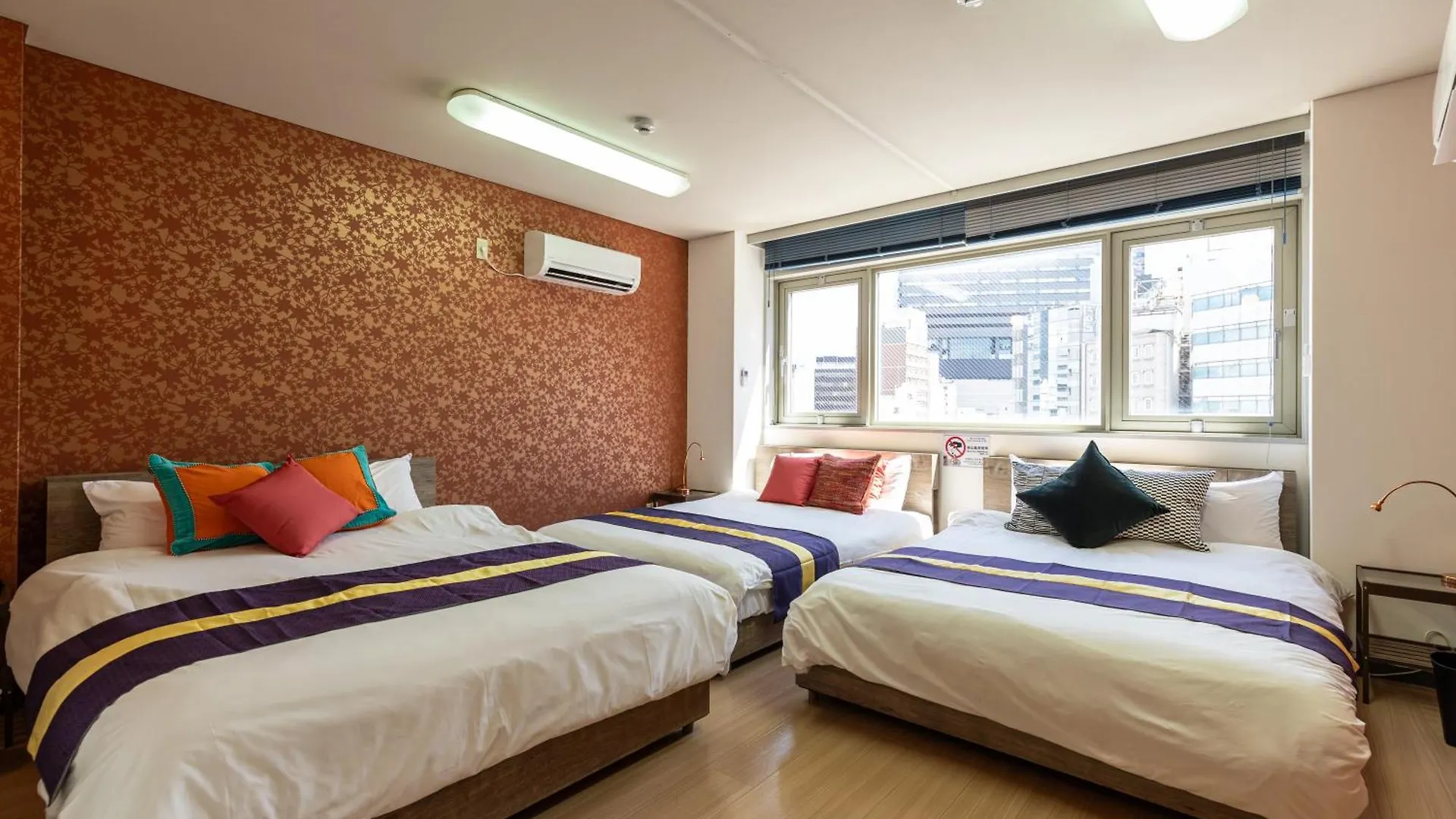 Premier Stay Namba なんば駅徒歩3分 3 Mins Walk From Namba Station 7Rooms Billiards Table 2Baths 4Toilets Osaka Apartment