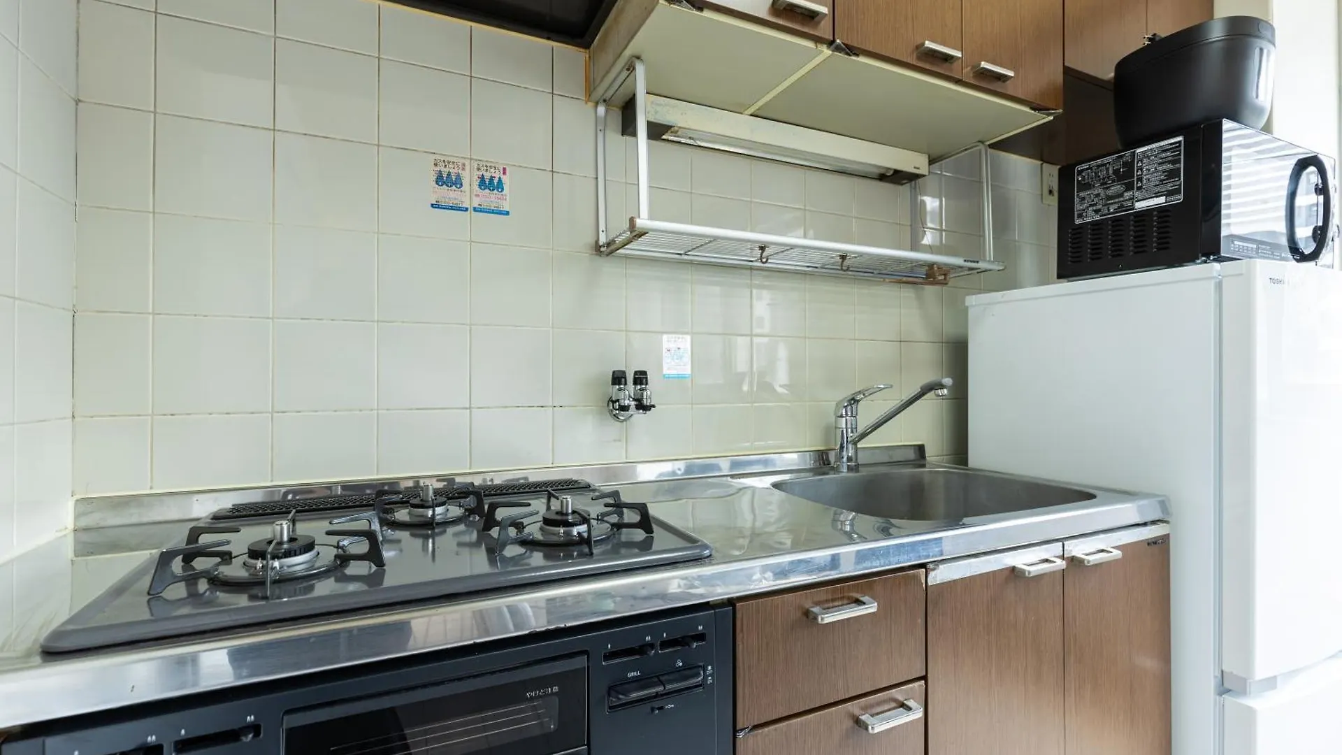 Apartment Premier Stay Namba なんば駅徒歩3分 3 Mins Walk From Namba Station 7Rooms Billiards Table 2Baths 4Toilets Osaka