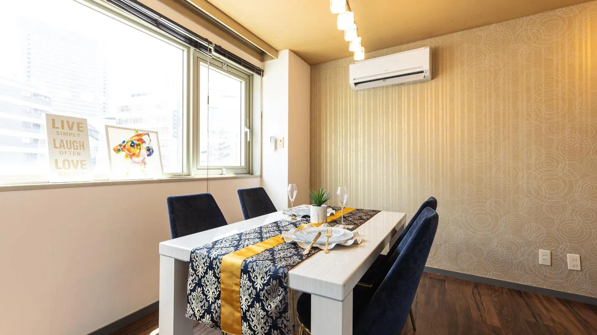Premier Stay Namba なんば駅徒歩3分 3 Mins Walk From Namba Station 7Rooms Billiards Table 2Baths 4Toilets Osaka 0*,  Japan