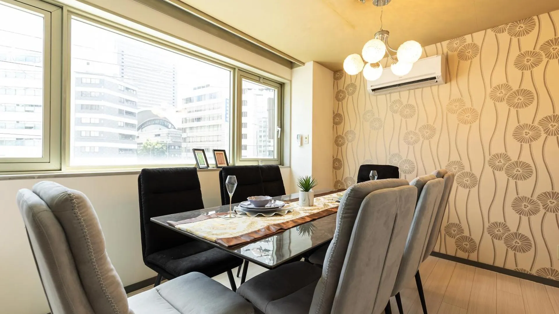 Premier Stay Namba なんば駅徒歩3分 3 Mins Walk From Namba Station 7Rooms Billiards Table 2Baths 4Toilets Osaka 0*,